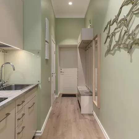 Centre - 5 Min From Old Town Apartment *